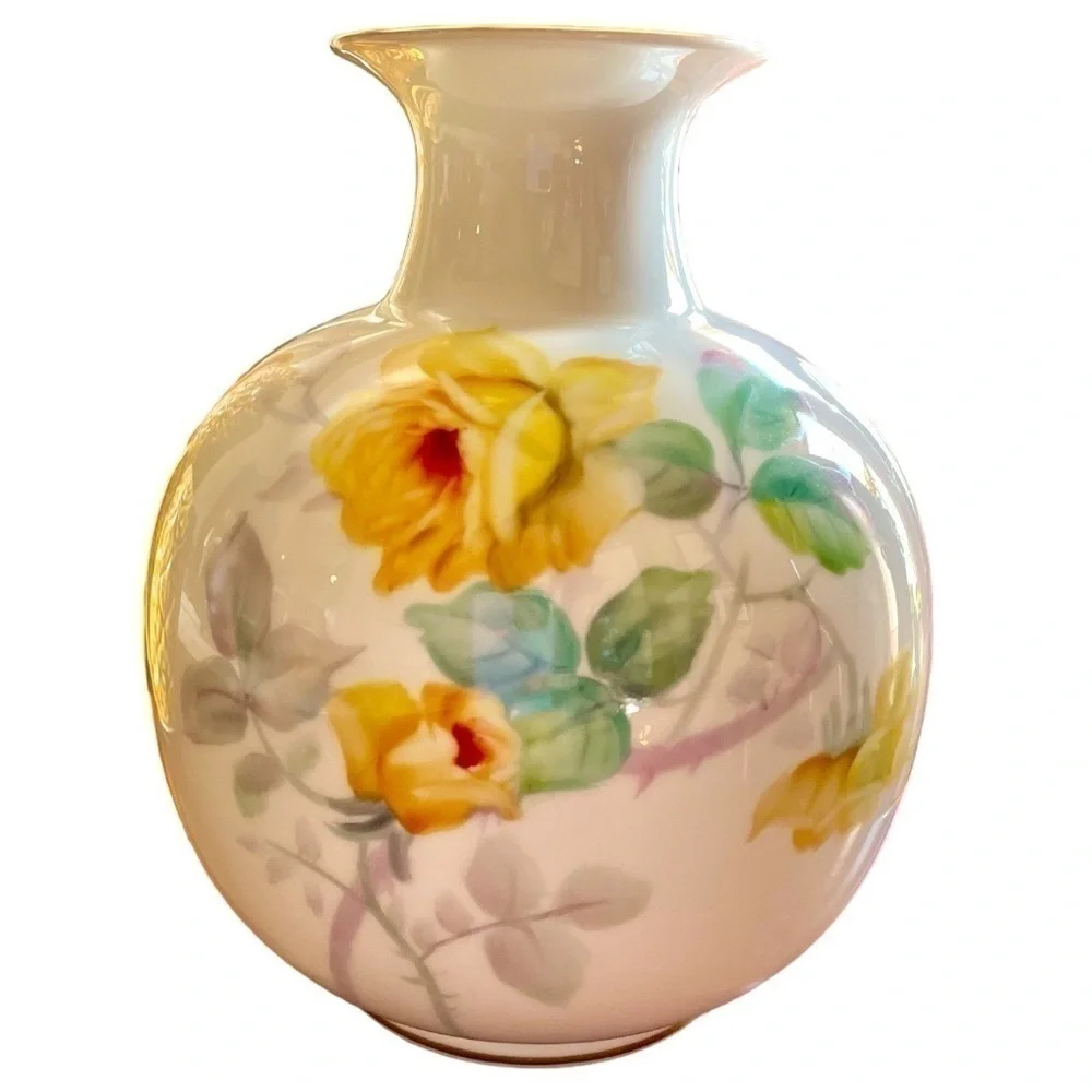Noritake this vase